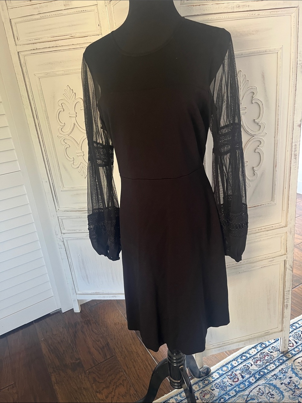 French Connection Black Long-Sleeve Lace Sleeve Dress